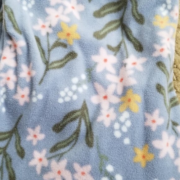 **EUC** Carter’s Girls Floral Print Pajama Set Size 5 - Picture 9 of 9